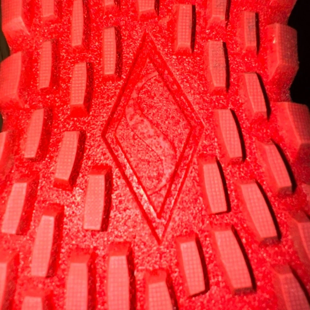 Like NEW: Skechers Women's Red Bootie Sneakers, size 9 (fits 8 too) - Picture 5 of 9